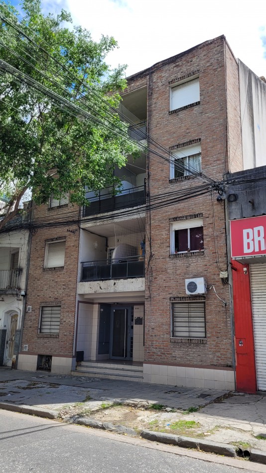 Oportunidad Venta - Monoambiente Dividido En 1 Dormitorio Pichincha - U$d 28.200 - Riccheri 1000 -P. Baja  - Apto Credito  Hipotecario-