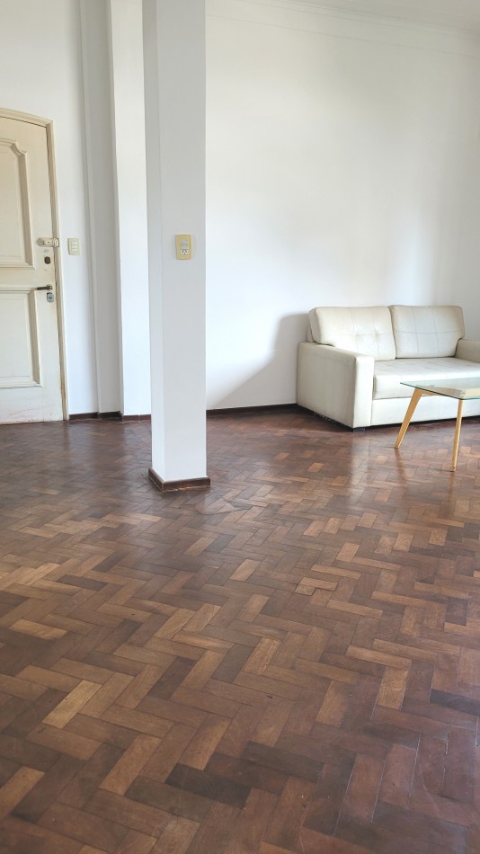 Departamento en Venta 2 Dormitorios -  2 Baños  Al Frente 5° Piso -centro Rosario Apto Credito Hipotecario