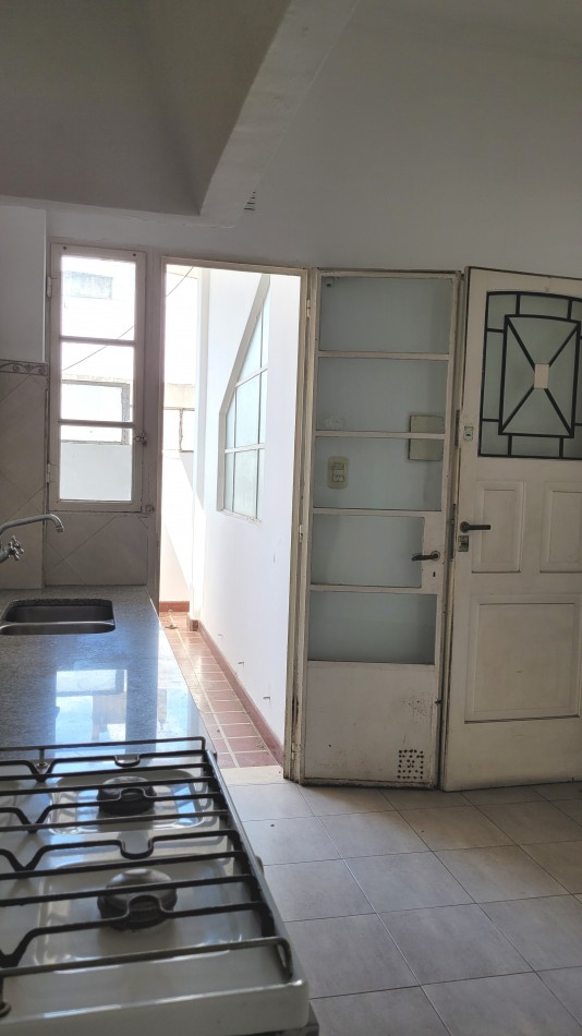 Departamento en Venta 2 Dormitorios -  2 Baños  Al Frente 5° Piso -centro Rosario Apto Credito Hipotecario