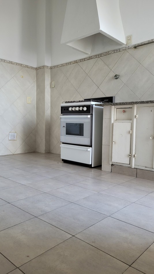 Departamento en Venta 2 Dormitorios -  2 Baños  Al Frente 5° Piso -centro Rosario Apto Credito Hipotecario