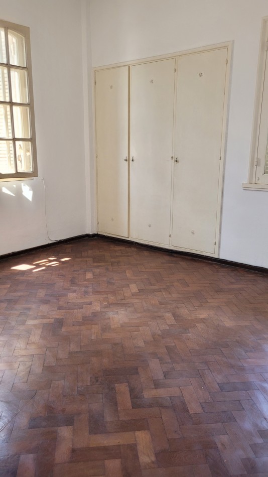 Departamento en Venta 2 Dormitorios -  2 Baños  Al Frente 5° Piso -centro Rosario Apto Credito Hipotecario