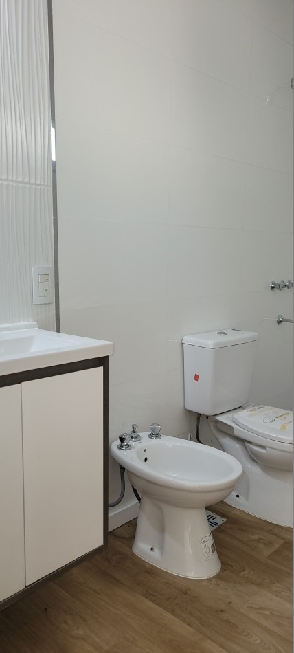 Casa 2 Dormitorios A Estrenar con  Piscina -  Tierra De Sueños 2 - Roldan Apta Credito  360 m2 terreno -  Luminosa 