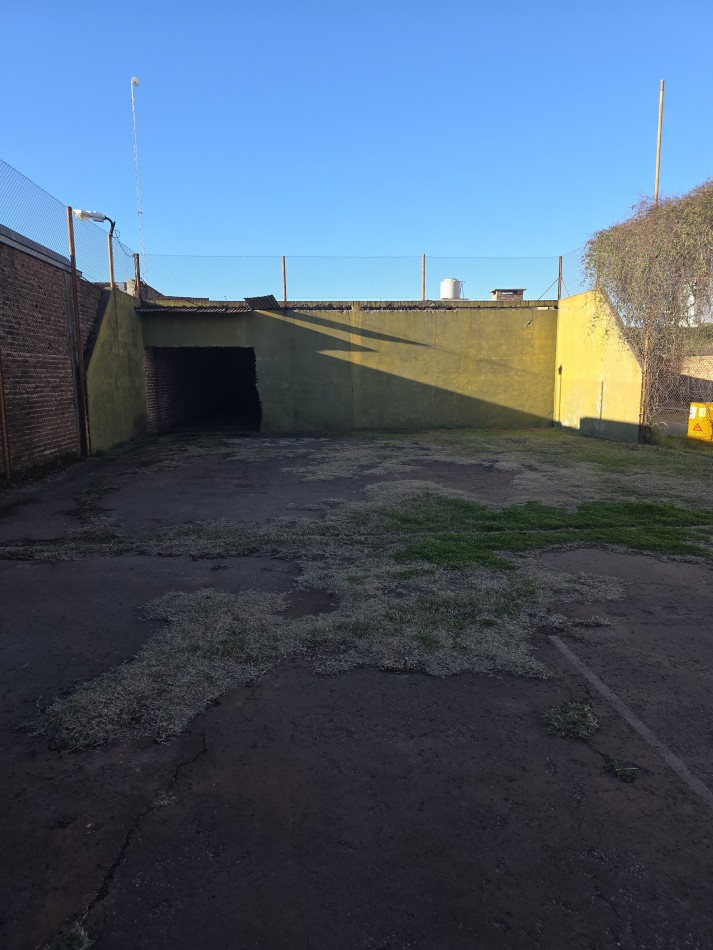 Vendo Lote - atencion constructora Edificio En Altura (pb + 12) - Inmejorable Ubicacion Dorrego 1700 - 315m2 - Villa Constitucion