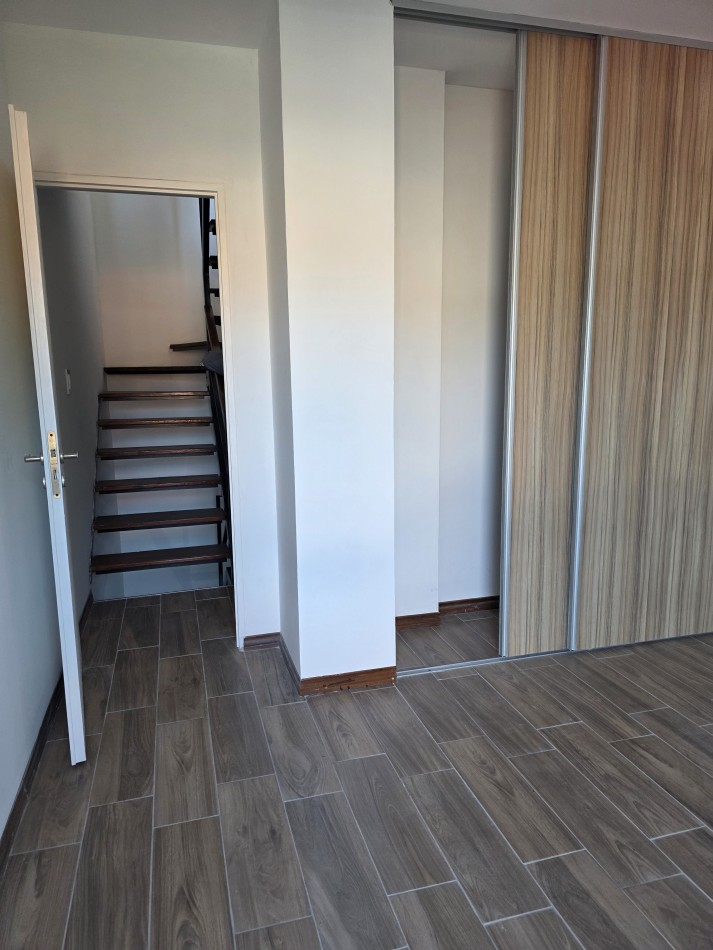 VENTA DEPARTAMENTO   2 DORMITORIO - ZONA  ALBERDI  J. B. JUSTO 1700  - A ESTRENAR  LUMINOSO - PATIO y PARRILLERO 