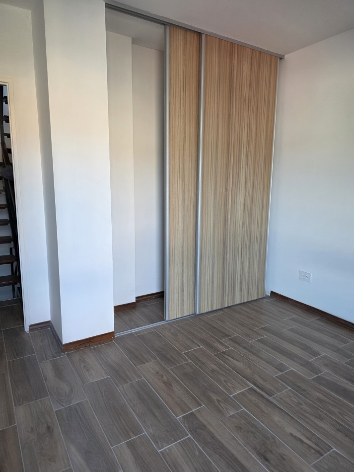 VENTA DEPARTAMENTO   2 DORMITORIO - ZONA  ALBERDI  J. B. JUSTO 1700  - A ESTRENAR  LUMINOSO - PATIO y PARRILLERO 