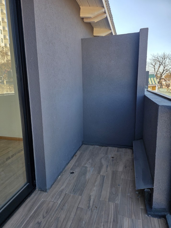 VENTA DEPARTAMENTO   2 DORMITORIO - ZONA  ALBERDI  J. B. JUSTO 1700  - A ESTRENAR  LUMINOSO - PATIO y PARRILLERO 