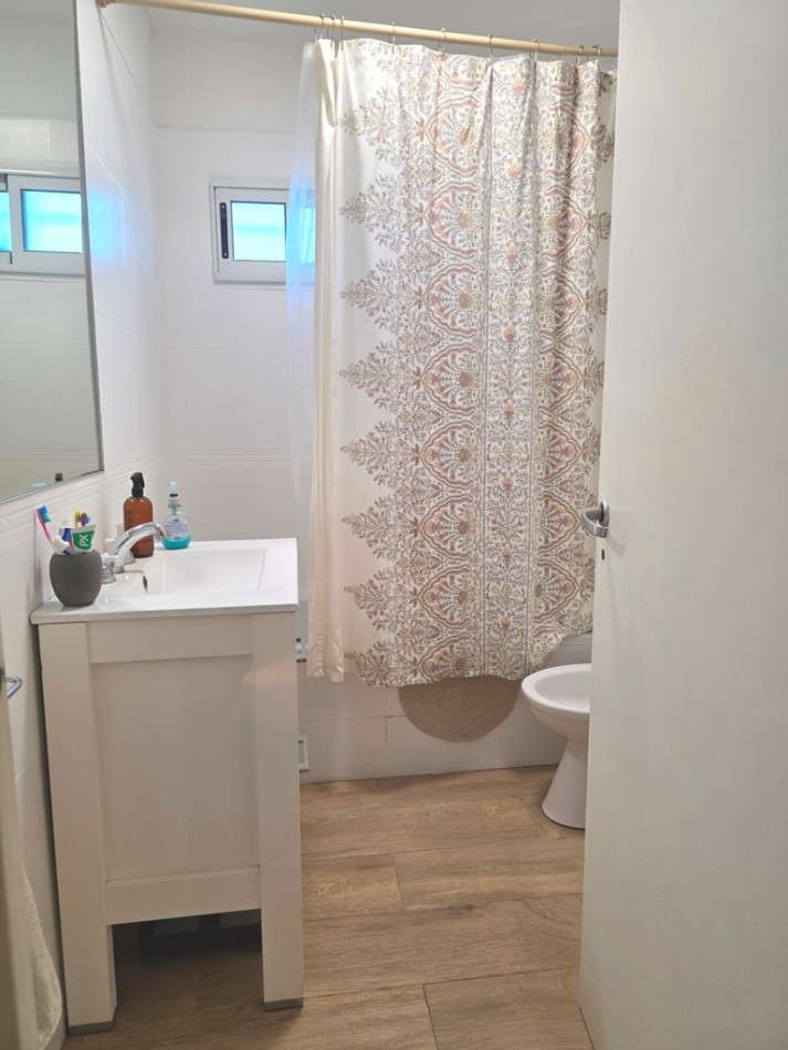 CASA EN VENTA  4 DORMITORIOS - PISCINA - TIERRA DE SUEÑOS 2 - EXCELENTE 