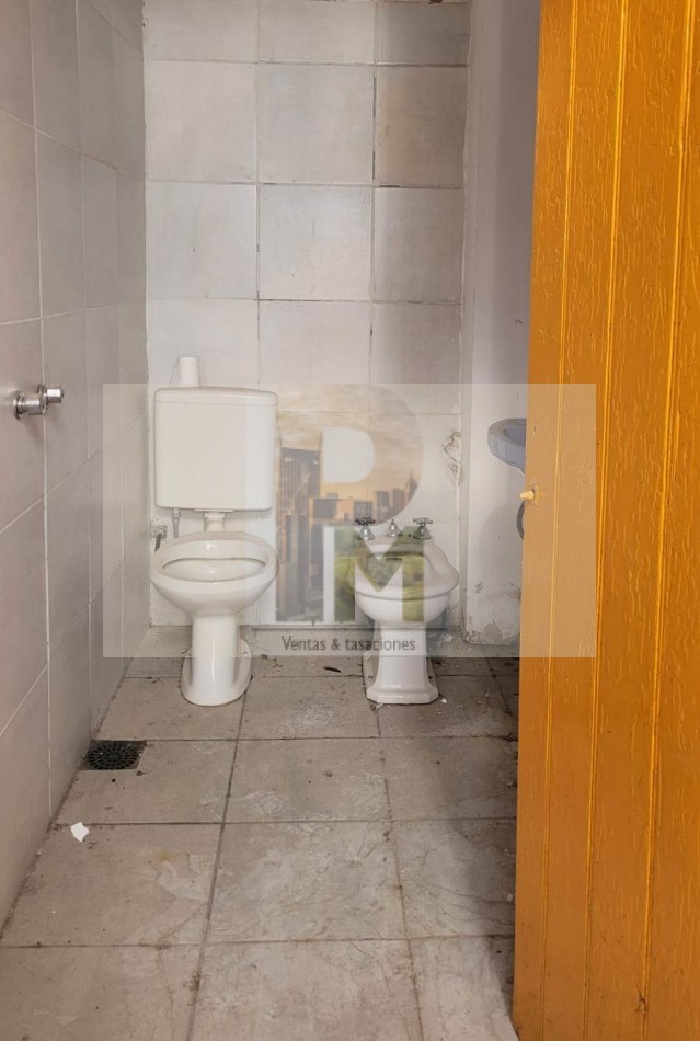Importante  casa con local ideal institucion o constructoras en Venta  Centro  De  Rosario - Sarmiento  1000 - Excelente - Apto Para Pb + 8 Pisos