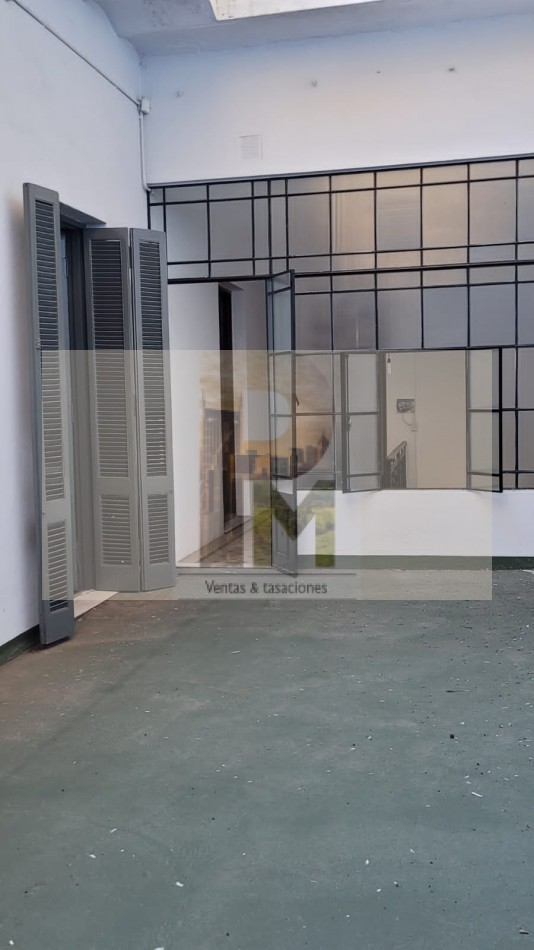 Importante  casa con local ideal institucion o constructoras en Venta  Centro  De  Rosario - Sarmiento  1000 - Excelente - Apto Para Pb + 8 Pisos