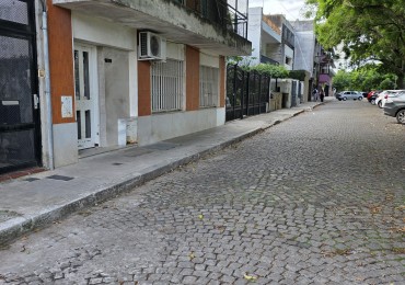 VENTA  DEPARTAMENTO  1 DORMITORIO C/PATIO  FRENTE PARQUE URQUIZA - CHACABUCO 1600  APTO CREDITO 