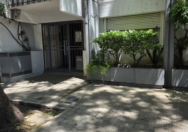 VENTA  DEPARTAMENTO  2 DORMITORIOS - BALCARCE 1400 APTO CREDITO - PATIO. 